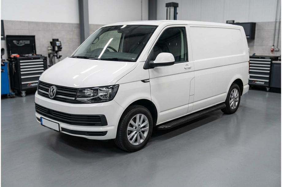 Volkswagen T6 2015-2024 гг. Боковые Подножки Tayga Black (2 шт., Алюминий) Image