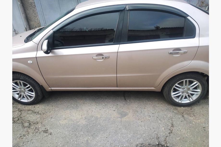 Chevrolet Aveo T250 2005-2011 гг. Хромированные Накладки на Ручки (4 шт) Image