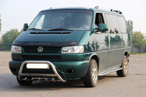 Volkswagen T4 Caravelle/Multivan 1990–2003 гг. Кенгурятник WT003 60мм Нержавейка 51мм, с надписью фото 4