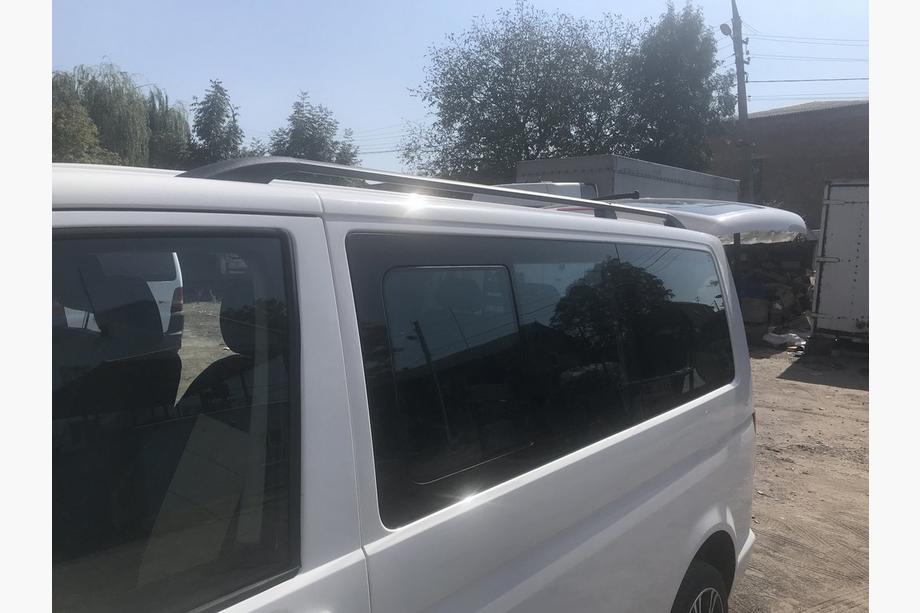 Volkswagen T5 Transporter 2003-2010 гг. Черные рейлинги Длинная база, пластиковые ножки Фото 9
