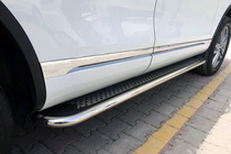 Volkswagen Amarok 2010-2022 гг. Боковые Подножки Maydos V2 (2 шт., нержавейка) фото 1