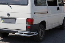 Volkswagen T4 Transporter 1990-2003 гг. Задние двойные уголки AK003-Double (2 шт., нержавейка) фото 3