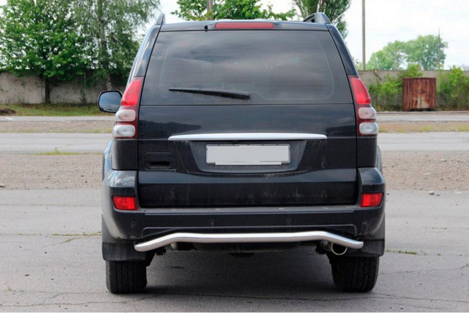 Toyota Land Cruiser Prado 120 2002-2009 гг. Задняя защита AK008 Фото 1