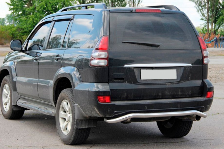 Toyota Land Cruiser Prado 120 2002-2009 гг. Задняя защита AK008 Фото 5