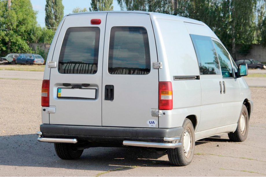 Peugeot Expert 1995-2007 гг. Задние двойные уголки AK003-двойные (нерж сталь) Фото 4