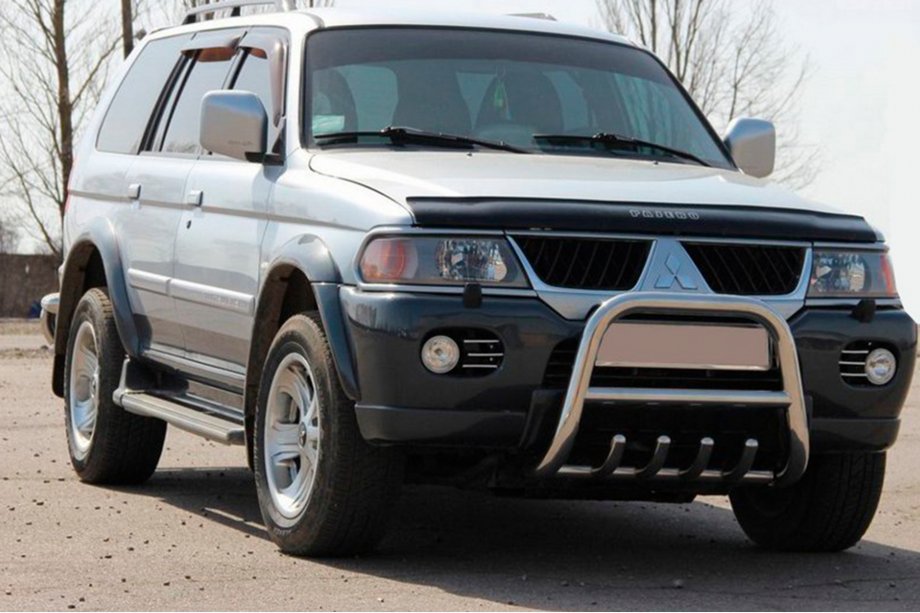 Mitsubishi Pajero Sport 1996-2007 гг. Кенгурятник QT006 (нержавейка) Фото 1