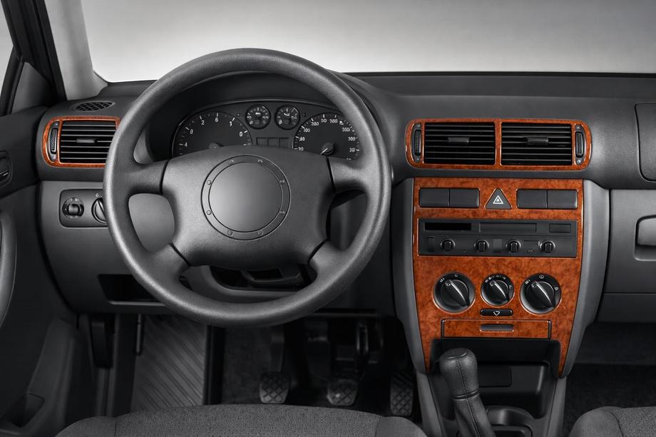 Audi A3 1996-2003 гг. Накладки на панель приборов (1996-2000) Image