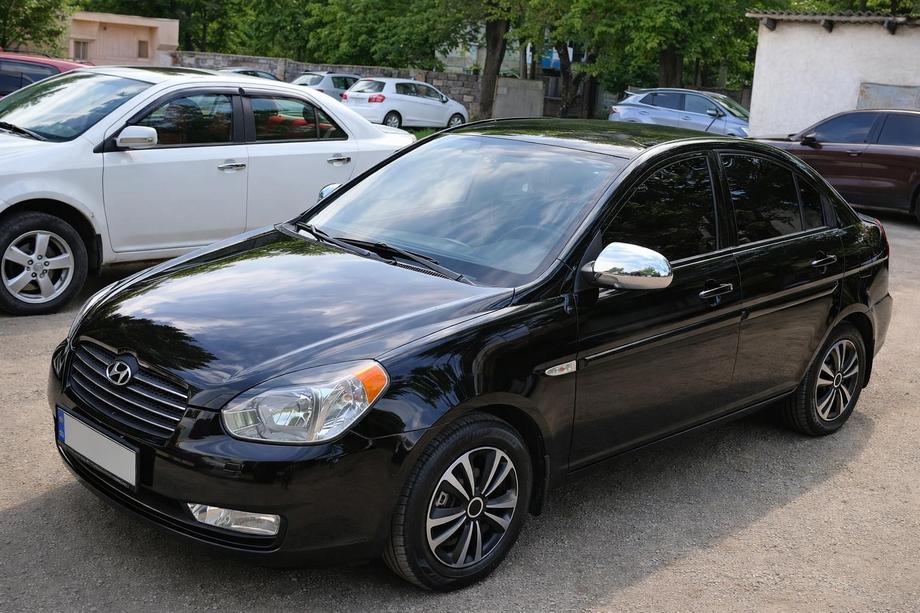 Hyundai Accent 2006-2010 гг. Накладки на Зеркала (2 шт., пластик) OmsaLine Image