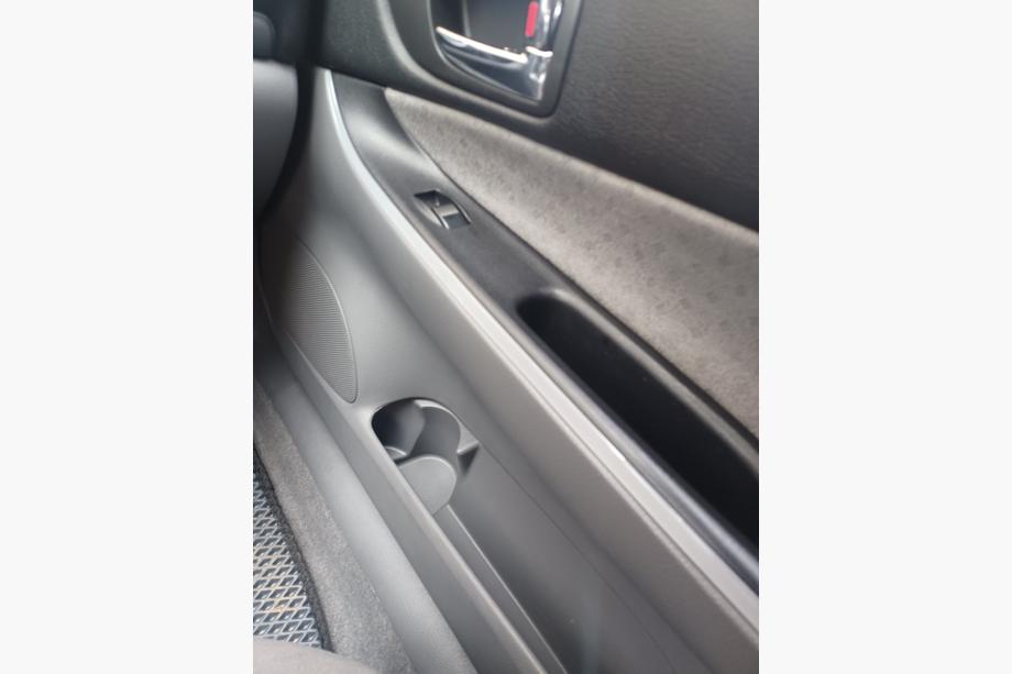 Mazda 6 2003-2008 гг. Накладки на Панель Приборов Титан Фото 8