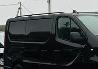 Opel Vivaro 2015-2019 гг. Черные рейлинги фото 1