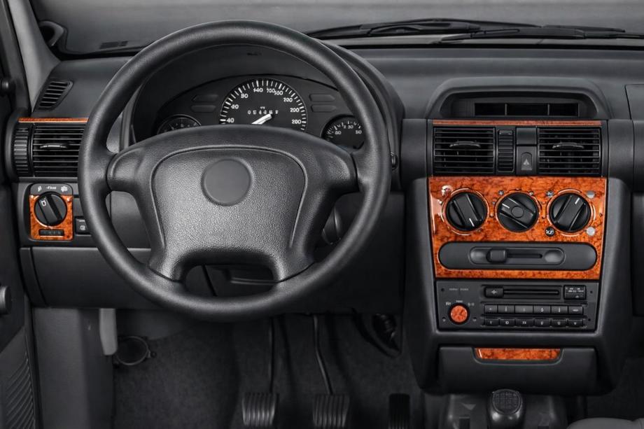 Opel Corsa B 1993-2004 гг. Накладки на Панель Приборов Image