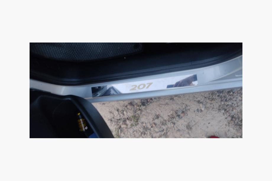 Peugeot 207 2006–2014 гг. Накладки на пороги Carmos (4 шт, нержавейка) Фото 5