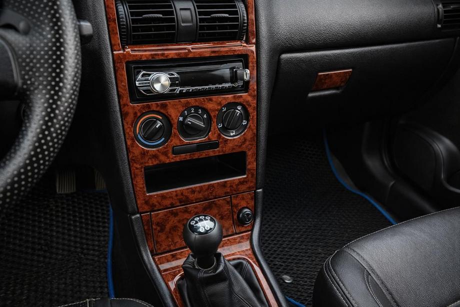 Opel Astra G classic 1998-2012 гг. Накладки на Панель Приборов Алюминий Image