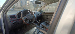 Volkswagen Jetta 2006-2011 гг. Накладки на Панель Приборов Титан фото 8