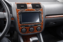 Volkswagen Golf 5 2003-2009 гг. Накладки на Панель Приборов Карбон фото 16