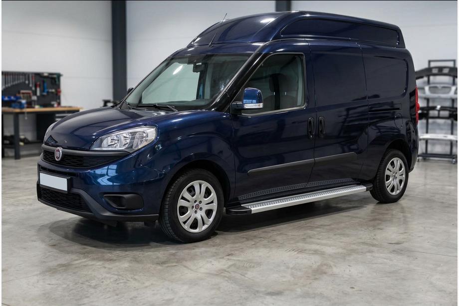 Fiat Doblo II 2010-2022 гг. Боковые Подножки Maya V2 (2 шт., Алюминий) Image
