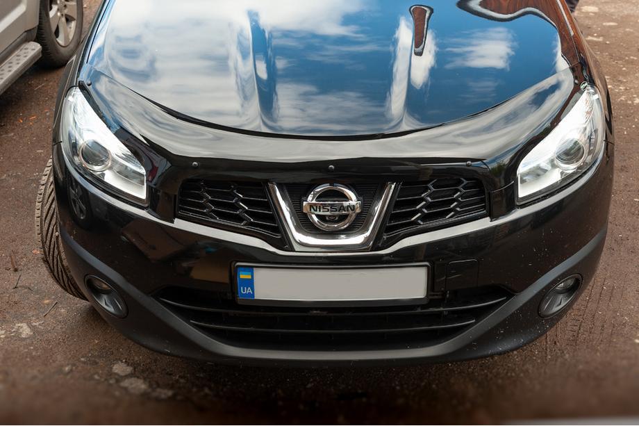 Nissan Qashqai 2010-2014 гг. Дефлектор капота (EuroCap) Image