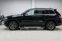 Jeep Grand Cherokee WK2 2010-2021 гг. Боковые Подножки Rainbow (2 шт., Алюминий) фото 1
