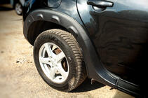 Renault Duster 2008–2017 гг. Расширители арок с выступами (8 шт, ABS) фото 8