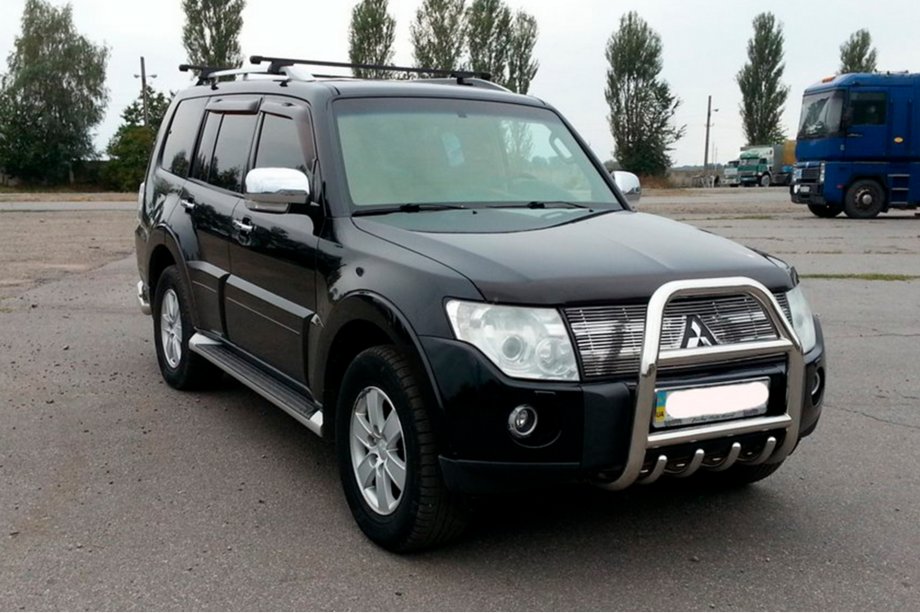 Mitsubishi Pajero Wagon IV 2006-2021 гг. Кенгурятник QT011 (нержавейка) Фото 2