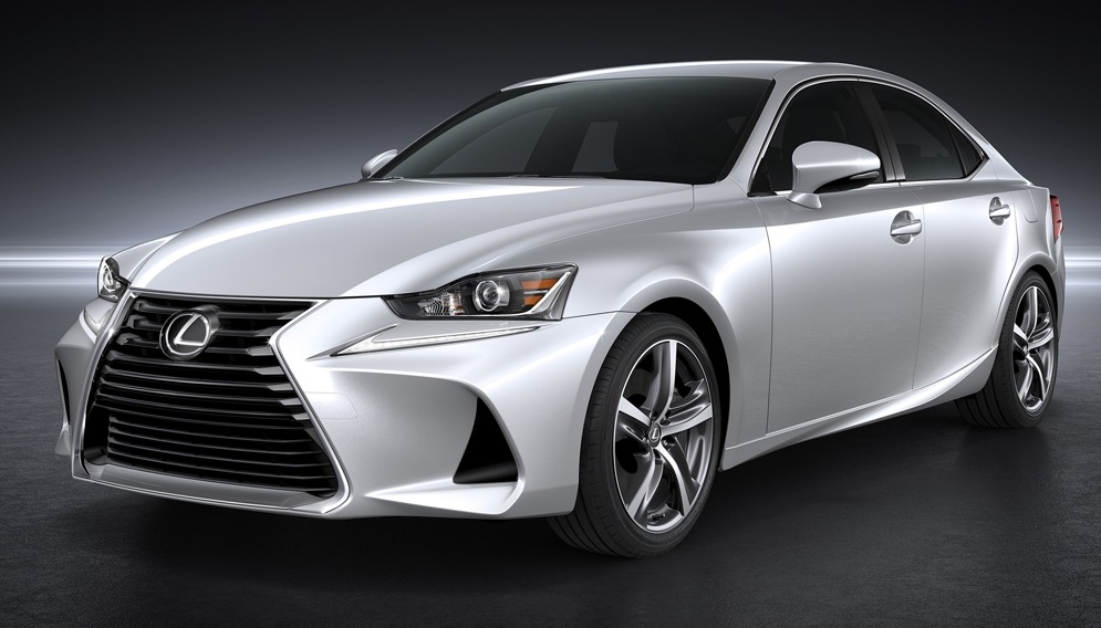 Обзор обновленного седана Lexus IS
