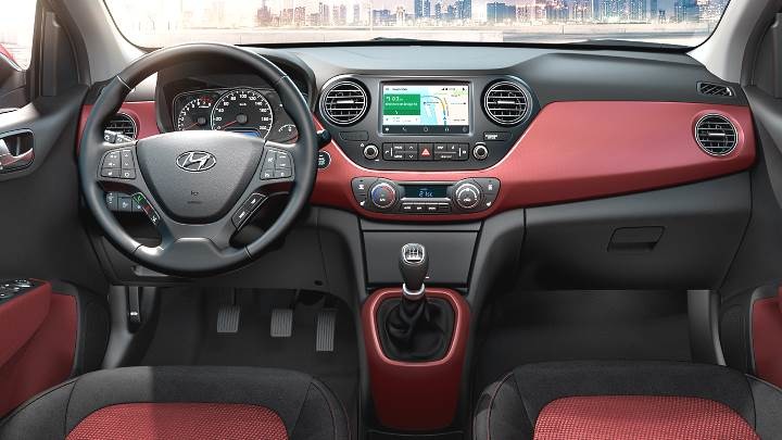 Обзор компактного хэтчбека Hyundai i10