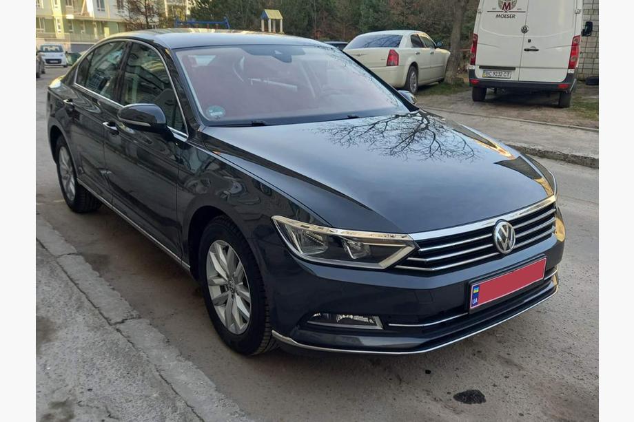 Volkswagen Passat B8 2015-2023 гг. Накладки на передний бампер из нержавеющей стали (2015-2018, 3 шт) Carmos - Турецкая Нержавеющая Сталь Фото 3