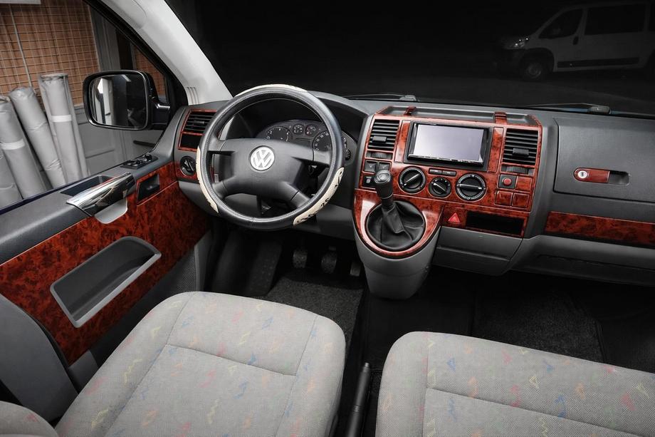 Volkswagen T5 Caravelle 2004-2010 гг. Накладки на Панель Приборов Карбон Фото 1