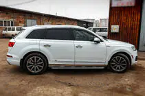 Audi Q7 2015–2026 гг. Боковые Подножки OEM V1 (2 шт., Алюминий) фото 3