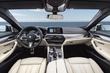 Седан BMW M550i XDrive 2018 модельного года фото 5