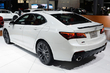 Обновленный премиальный седан Acura TLX фото 3