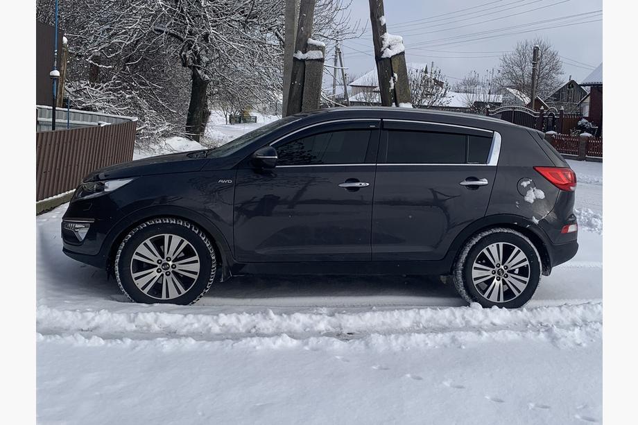Kia Sportage 2010-2015 гг. Ветровики с хромированным молдингом (4 шт, Niken) Фото 1