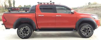 Toyota Hilux 2015- гг. Расширители колесных арок (2015-2020, ABS, на болтах) фото 12
