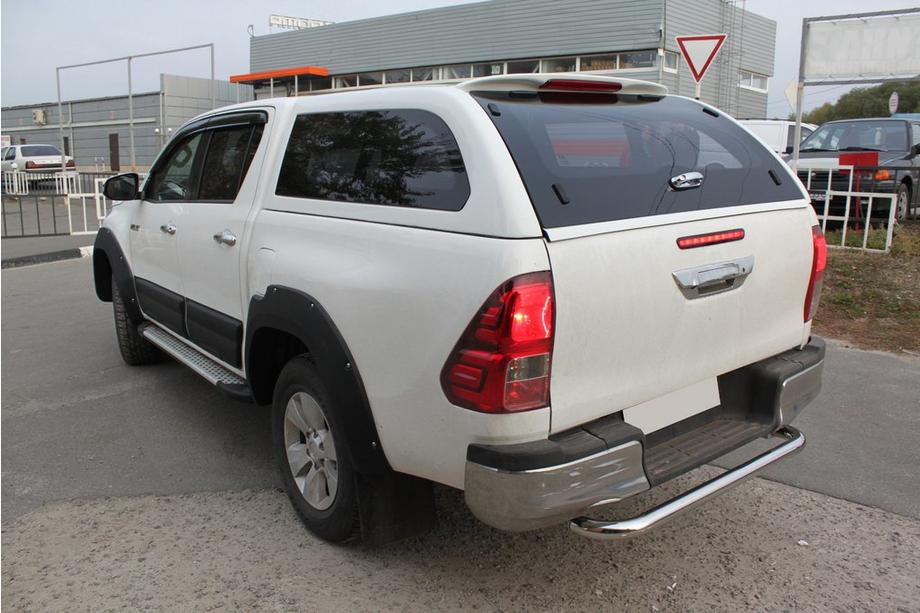 Toyota Hilux 2015- гг. Расширители колесных арок (2015-2020, ABS, на болтах) Фото 10