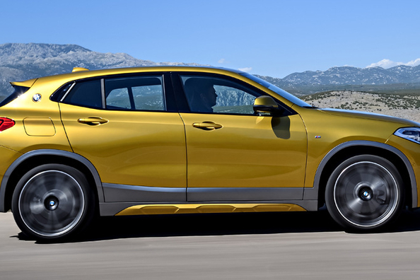 Знакомство с новым городским кроссовером BMW X2