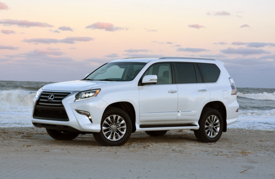 Обзор внедорожника Lexus GX460
