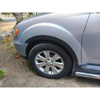 Расширители арок (4 шт, черные) Mitsubishi Outlander 2006-2012 гг. фото 2