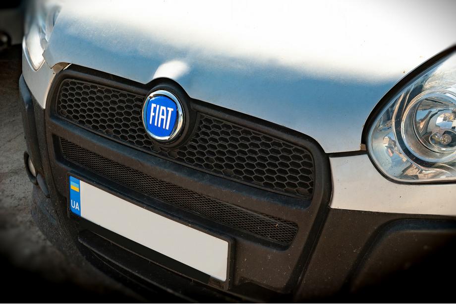 Fiat Эмблема (синяя, самоклейка) Image