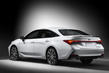 Флагманский седан Toyota Avalon 2018-го модельного года фото 2
