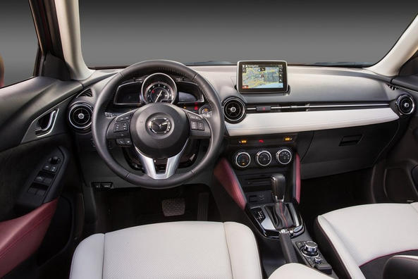 Обзор кроссовера Mazda CX-3 фото 7