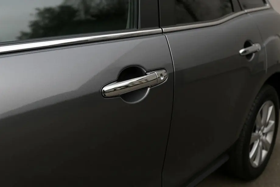 Mazda CX-7 2006-2012 гг. Хромированные накладки на ручки V2 (4 шт, нержавейка) Image