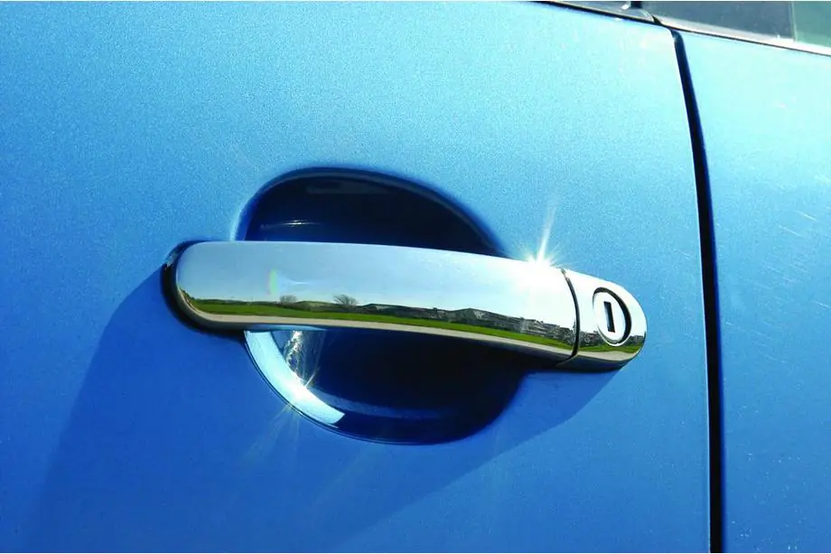 Skoda Superb 2001-2009 гг. Хромированные плоские накладки на ручки (4 шт.) Фото 1