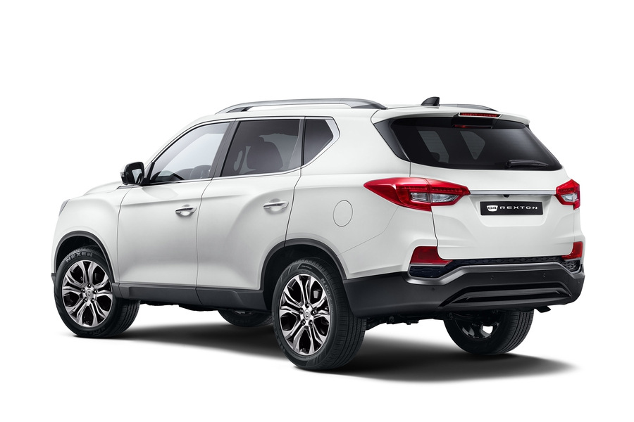 Обзор кроссовера SsangYong Rexton третьего поколения