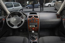 Renault Megane II 2004-2009 гг. Накладки на панель приборов 17 деталей (Meric, Турция) Титан фото 1