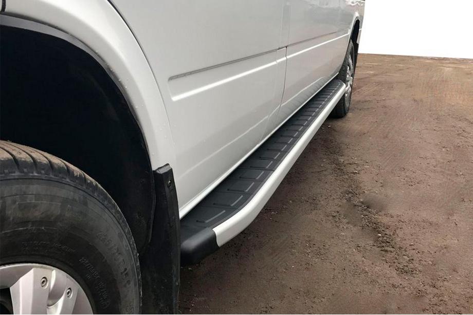 Volkswagen LT 1995-2006 гг. Боковые пороги Fullmond (2 шт., алюминий) Image