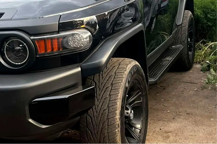 Toyota FJ Cruiser 2006-2022 гг. Боковые Подножки Allmond Black (2 шт., алюминий) Фото 2