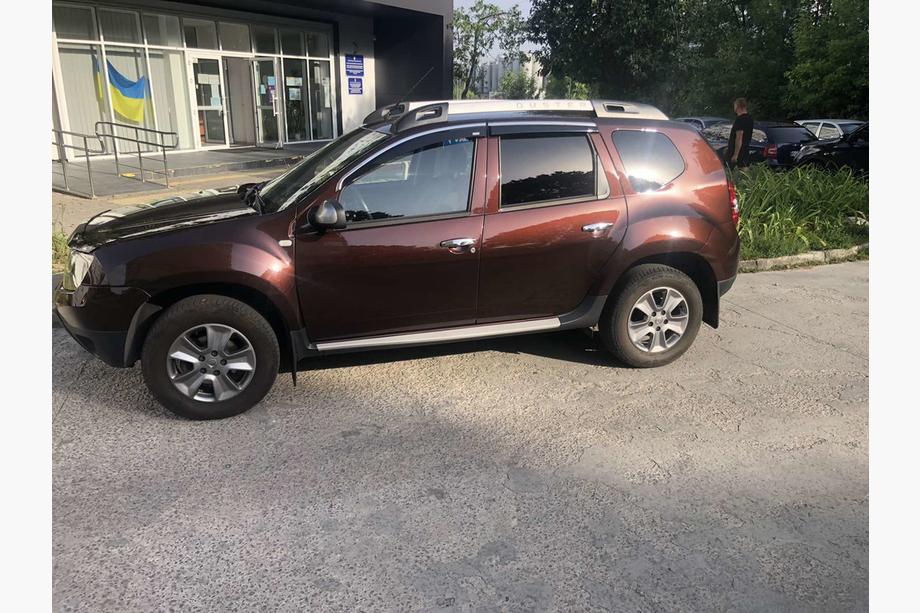 Dacia Duster 2008-2018 гг. Ветровики с хромированным молдингом (4 шт, Niken) Image