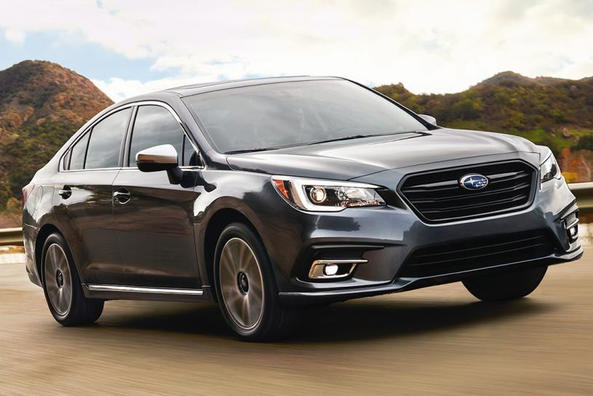 Седан Subaru Legacy шестого поколения фото 3