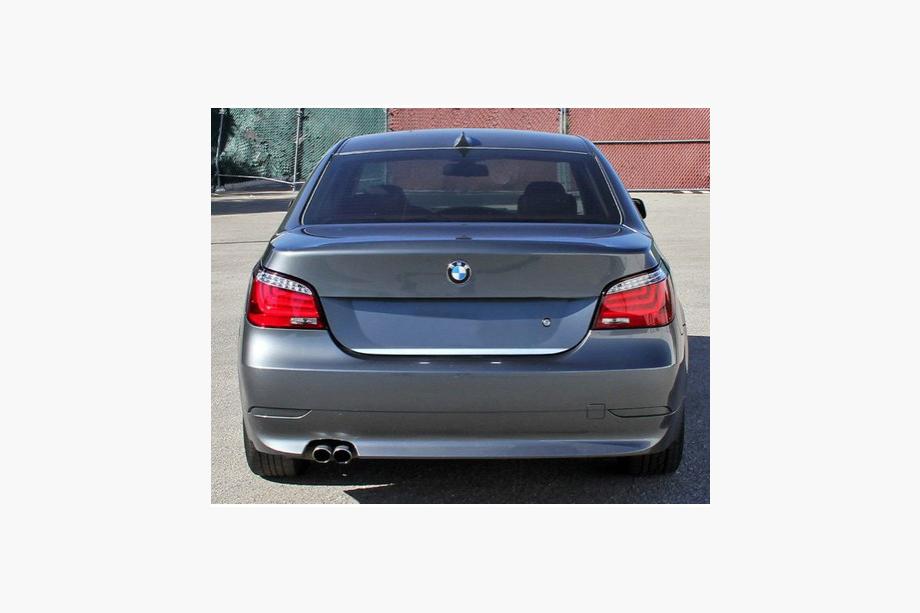BMW 5 серия E60/E61 2003-2010 гг. Накладка на багажник нержавейка Image