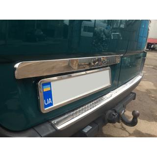 Накладка на крышку багажника над номером BlackChrome (нерж сталь) Mercedes Sprinter W906 2006–2018 гг. фото 1